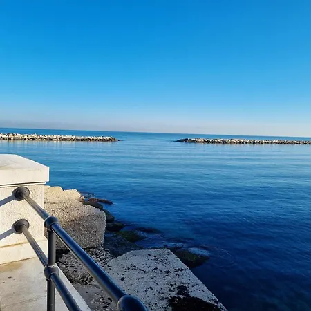 Locazione Turistica Adriatico *